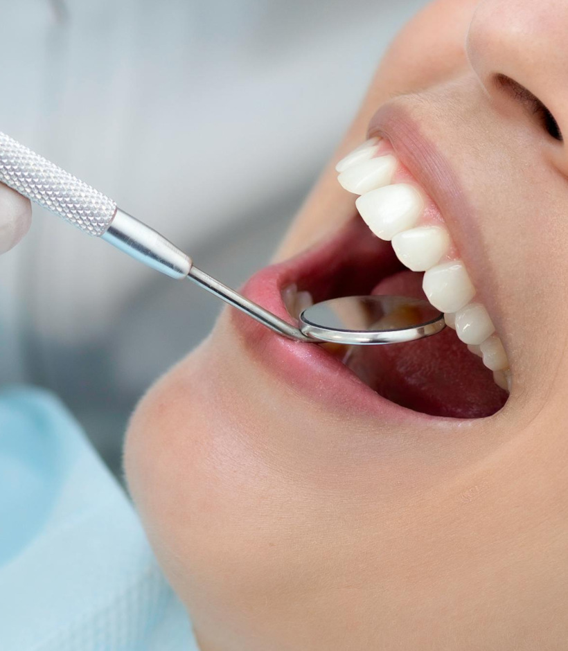 Behandlung von Angstpatientin beim Zahnarzt in Luzern